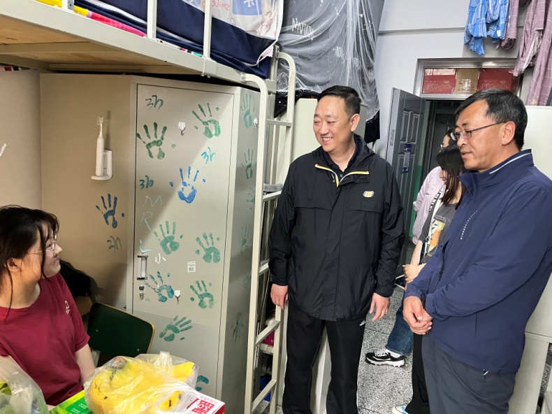 说明: d:\Documents\Tencent Files\3337626935\Image\C2C\F1AF3E201681C4D94C14B10A04586404.png